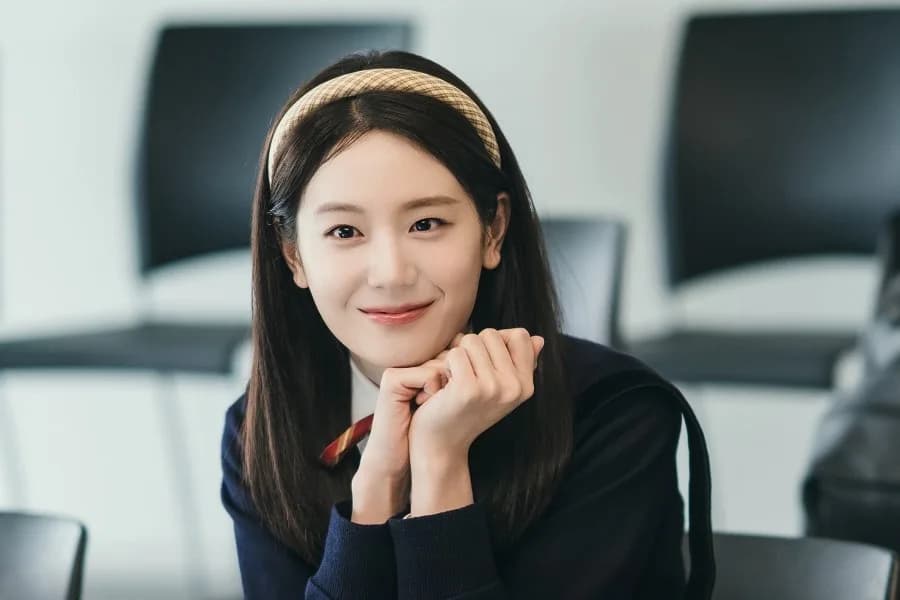 fromis_9 Alumna Jang Gyuri Stars in tvN's 'Four Hands' Drama