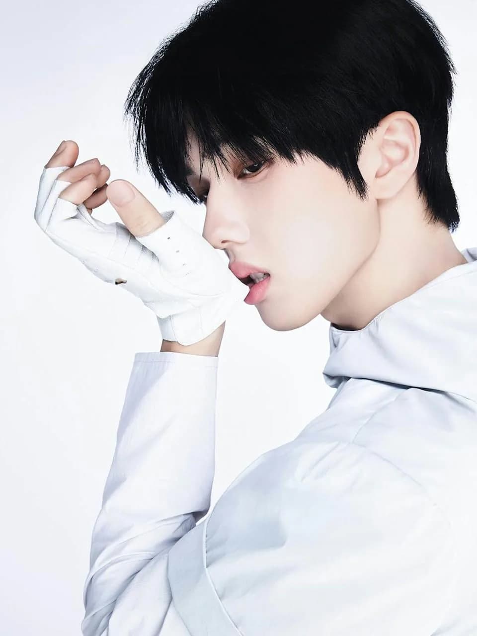 NCT Jisung Photo Features Editing Error, Fans React